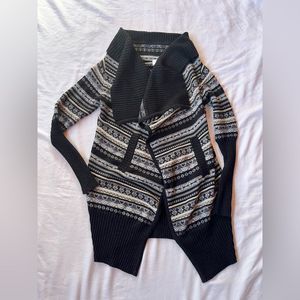 Juliette Jake Wool Long Cardigan Black and White Print S